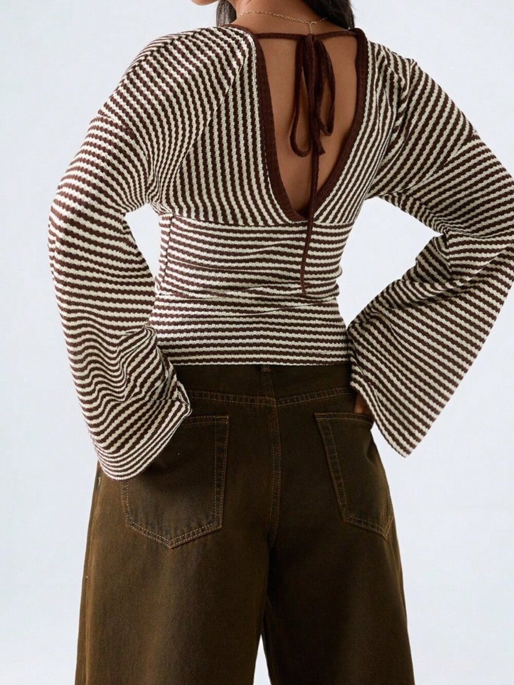 Multicolor Casual Women's Regular Deep V-Neck Striped Flare Sleeve Fitted Top - Picture 2 of 6